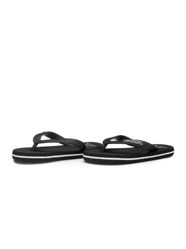 KAP-MOKER-304IWT0_911-black-white 1