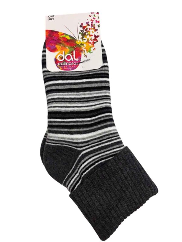 dal-210-gkri-skouro 1